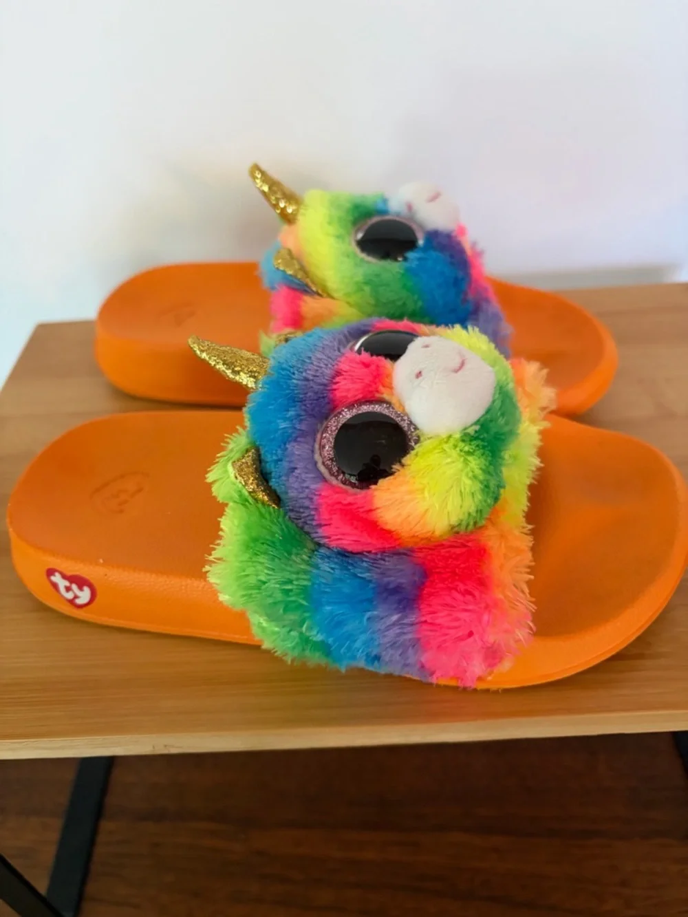 Ty Gemma Kids Toddler Girl Sz 11-13 Rainbow Unicorn Plush Slide Sandals Orange